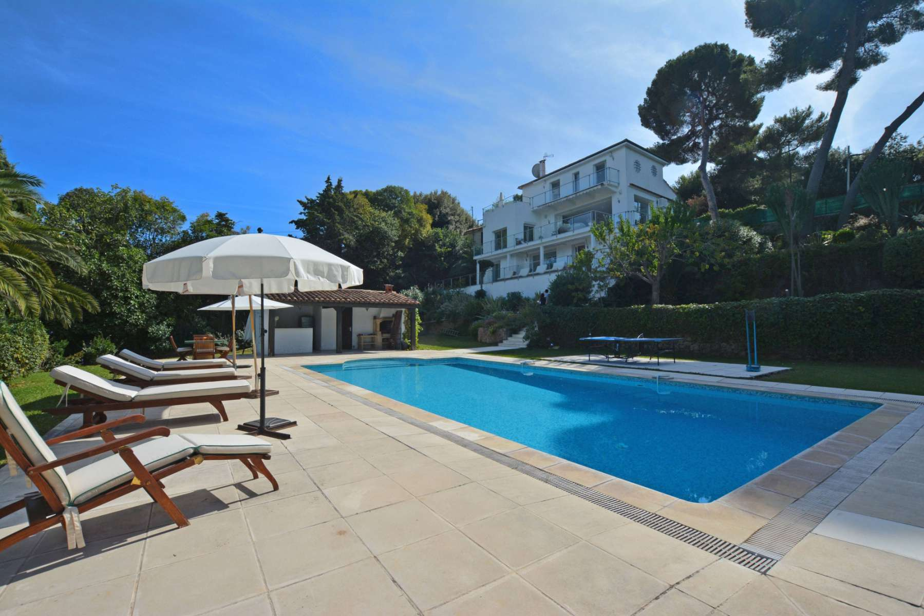 Cap d'Antibes Waterfront Villa with Expansive Private Grounds
